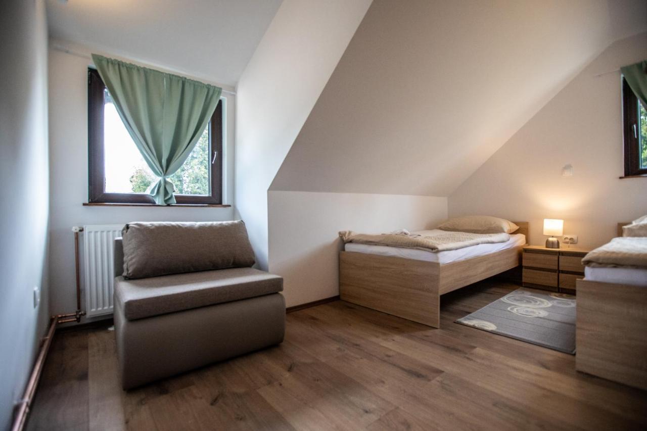 Apartmani Lara Modrus-Kuca Za Odmor エクステリア 写真